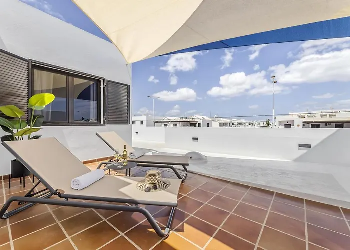 La Casa De Velas Playa Honda (Lanzarote)